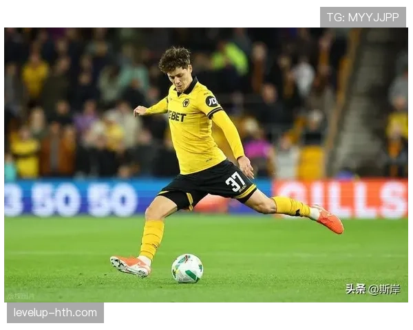 萨内状态回暖,闪电速度再成球队进攻利器 萨内状态回暖,闪电速度再成球队进攻利器